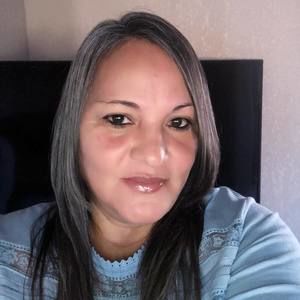 Meet your Posher, Antonia